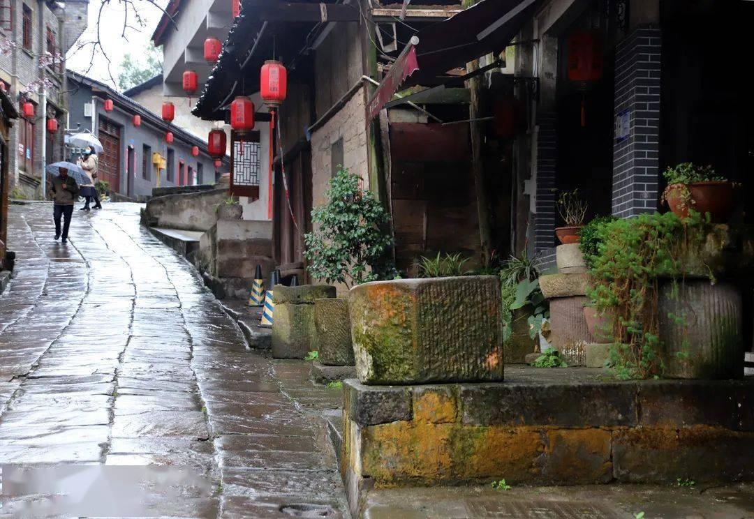 白色情人节：校园迷宫